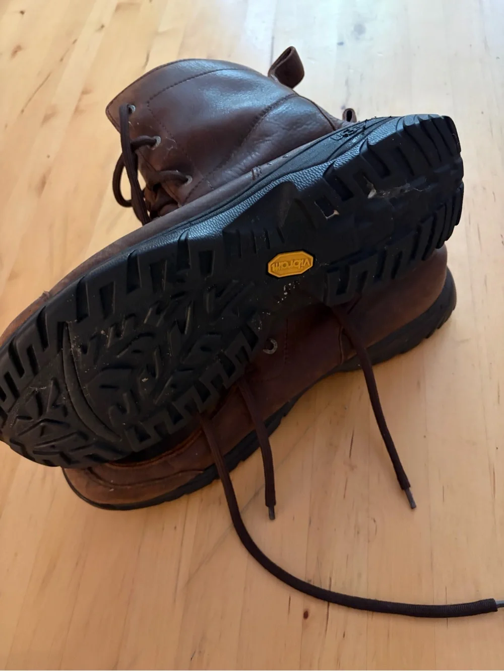 UGG Larus Grizzly fold over Combat boots